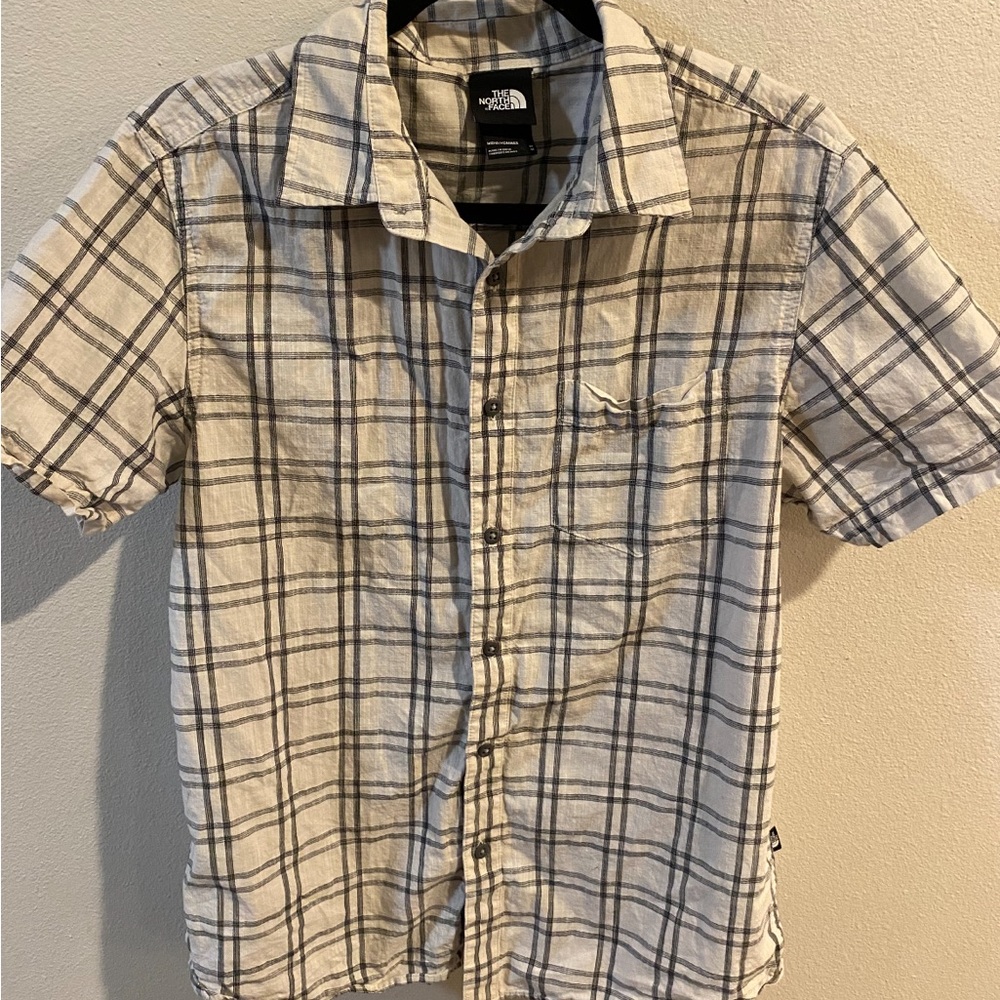 The North Face Men's Casual Plaid Shirt Gray and White